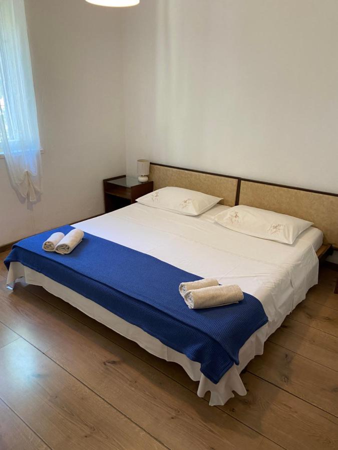 Rebeka'S Apartment Primosten Ngoại thất bức ảnh